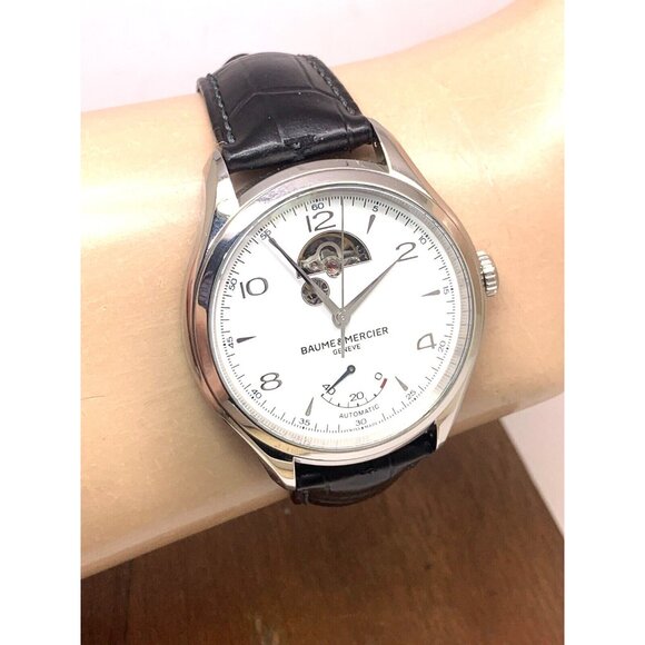 Baume & Mercier Men's Watch 10448 Clifton Swiss Automatic Power Reserve 43mm - Picture 11 of 14